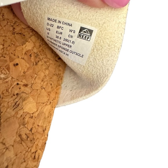 Reef - Cushion Vista Hi Platform Sandal Sz 8 - Picture 10 of 10